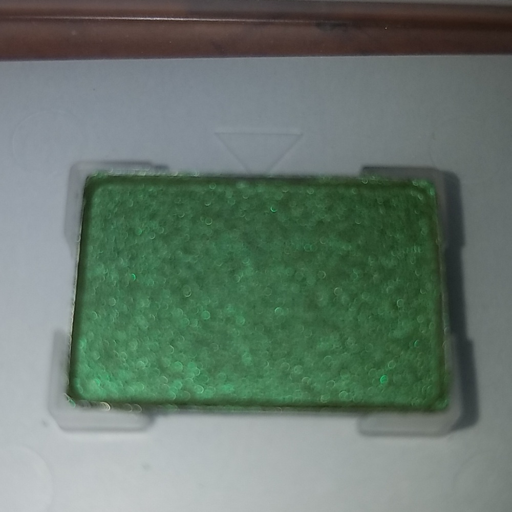 Mineral eyeshadow